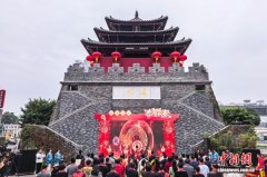 2026年春节假期前三天广西消费市场暖意融融 体验式消费受热捧